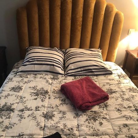 Maison De Charme Renovee Villa Cucuron Kültér fotó